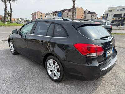 Chevrolet Cruze STATION WAGON 1.7D 131CV Nero usata giugliano in campania
