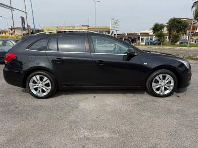 Chevrolet Cruze STATION WAGON 1.7D 131CV Nero usata giugliano in campania