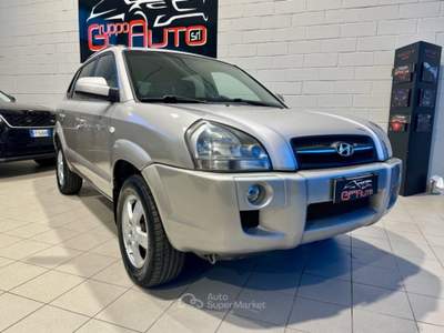 Hyundai Tucson 2.0 CRDi VGT Dynamic *NEOPATENTATI*UNIPRO* Argento usata Cassina de' Pecchi