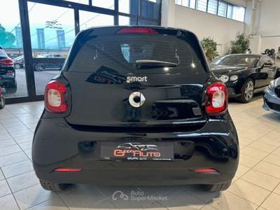Smart ForFour 70 1.0 twinamic Passion *NEOPATENTATI* Nero usata Cassina de' Pecchi