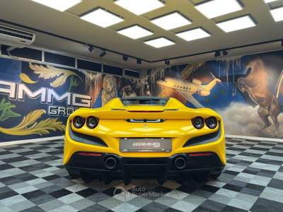 Ferrari F8 3.9 (333) Giallo usata Calenzano