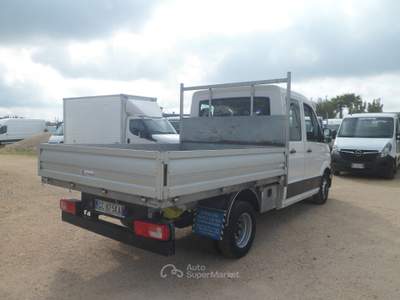 Volkswagen Crafter doppia cabina cassone fisso Bianco usata San Michele Salentino