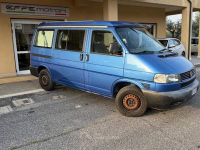 Volkswagen California 2.5TDI - TAGLIANDI VW - CERTIFICATO STORICO - SU APPUNTAMENTO Blu/Azzurro usata Mentana