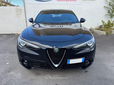 Alfa Romeo Stelvio ALFA ROMEO STELVIO 2.2 160CV AT8 RWD BUSINESS Nero usata Isernia
