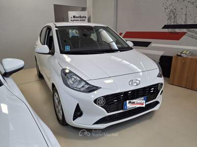 Hyundai i10 HYUNDAI I 10 Bianco usata Monterotondo