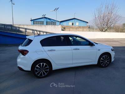 Fiat Tipo Fiat Tipo Tipo 5p 1.4 Lounge 95cv Bianco usata SAN MARTINO VALLE CAUDINA