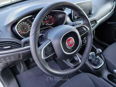 Fiat Tipo Fiat Tipo Tipo 5p 1.4 Lounge 95cv Bianco usata SAN MARTINO VALLE CAUDINA