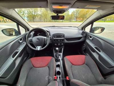Renault Clio Clio 1.2 75CV 5 porte Life Beige usata Ferrara