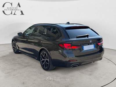 BMW Serie 5 530d Futura d Touring mhev 48V xdrive Msport auto usata Rovigo