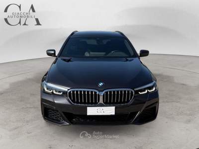 BMW Serie 5 530d Futura d Touring mhev 48V xdrive Msport auto usata Rovigo