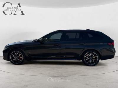 BMW Serie 5 530d Futura d Touring mhev 48V xdrive Msport auto usata Rovigo