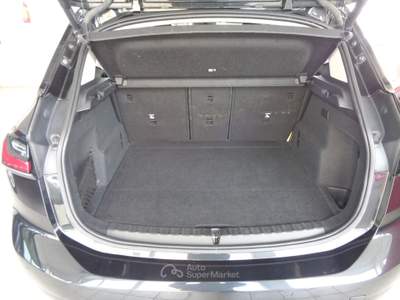 BMW Serie 5 525tds 2er Active Tourer 225e xDrive LUXURY Nero usata Torino