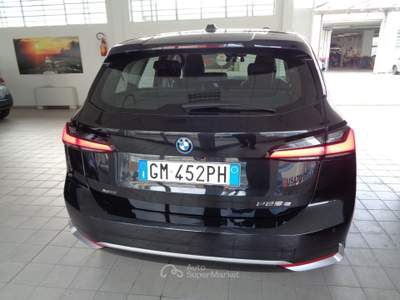 BMW Serie 5 525tds 2er Active Tourer 225e xDrive LUXURY Nero usata Torino