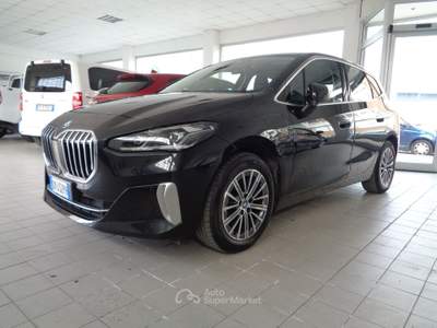 BMW Serie 5 525tds 2er Active Tourer 225e xDrive LUXURY Nero usata Torino BMW Serie 5 525tds 2er Active Tourer 225e xDrive LUXURY Nero usata Torino
