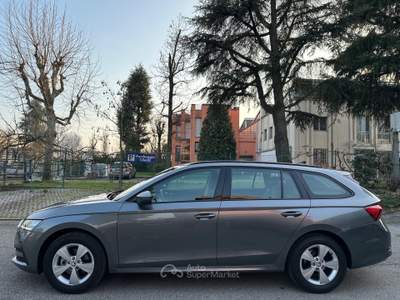 Skoda Octavia EVO SCR 150 CV DSG Wagon Sportline Grigio usata San Lazzaro di Savena