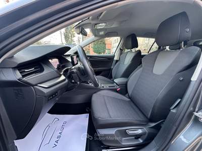 Skoda Octavia EVO SCR 150 CV DSG Wagon Sportline Grigio usata San Lazzaro di Savena
