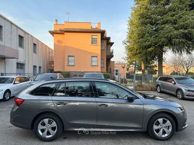 Skoda Octavia EVO SCR 150 CV DSG Wagon Sportline Grigio usata San Lazzaro di Savena