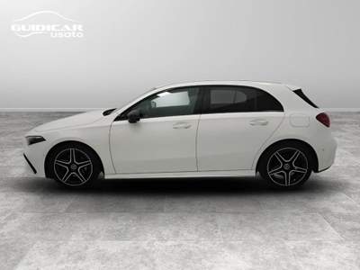 Mercedes-Benz Classe A 180 D Premium 8G-DCT Bianco usata Lucca