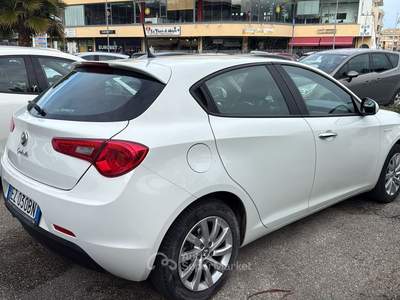 Alfa Romeo Giulietta ALFA ROMEO GIULIETTA 1,4 GPL 120 CV DISTINCTIVE 5P Bianco usata Giulianova