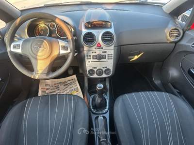 Opel Corsa 1.3 MULTIJET 2009 - EURO 4 Rosso usata Terlizzi