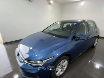 Volkswagen Golf VOLKS GOLF 2.0 TDI LIFE 115CV Golf 2.0 tdi Life 115cv Blu/Azzurro usata Roma