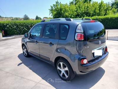 Citroen C3 Picasso Citroen C3 Picasso 1.6 bluehdi Feel edition 100cv Grigio usata SAN MARTINO VALLE CAUDINA