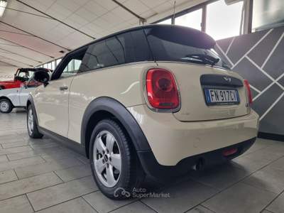MINI One Neopatentati Beige usata larciano