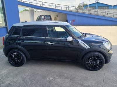 MINI Countryman MINI Cooper D Countryman 1.6 Nero usata SAN MARTINO VALLE CAUDINA