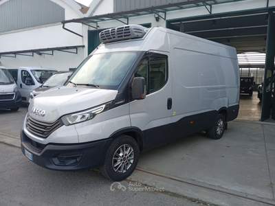 Iveco Daily furgone frigo 0/4 gradi Argento usata Mede