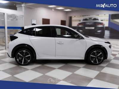 Lancia Ypsilon 1.2 MHEV LX 110CV E-DCT Bianco usata Latina