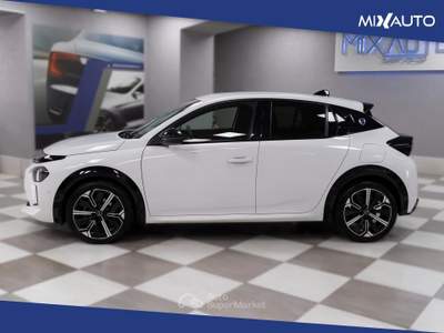 Lancia Ypsilon 1.2 MHEV LX 110CV E-DCT Bianco usata Latina