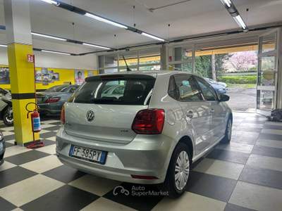 Volkswagen Polo OK NEOPATENTATI, CONSEGNA CON TAGLIANDO COMPLETO! PERFETTA! Argento usata Arezzo