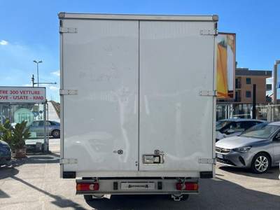 Peugeot Boxer 335 2.2 BlueHDi 140 S&S  L4 CENTINATO Bianco usata Barletta