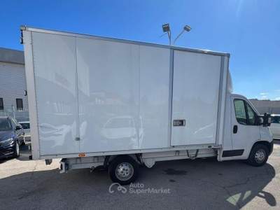 Peugeot Boxer 335 2.2 BlueHDi 140 S&S  L4 CENTINATO Bianco usata Barletta