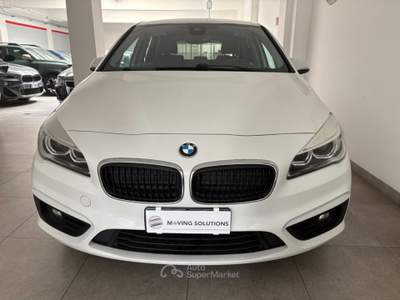 BMW Serie 2 Active Tourer 216d D. ACTIVE TOUR ADVANT. AUTOMATICA+HEAD UP DISPLAY Bianco usata Milano