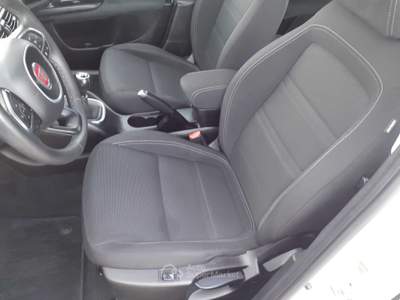 Fiat Tipo Fiat Tipo 1.6 Mjt 120cv SW Business 2019 PROMO FINANZIAMENTO Bianco usata SAN MARTINO VALLE CAUDINA