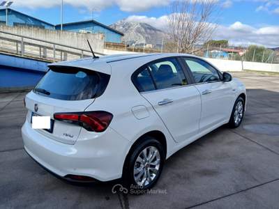 Fiat Tipo Fiat Tipo 5p 1.6 mjt Business PROMO FINANZIAMENTO Bianco usata SAN MARTINO VALLE CAUDINA