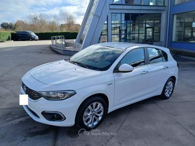 Fiat Tipo Fiat Tipo 5p 1.6 mjt Business PROMO FINANZIAMENTO Bianco usata SAN MARTINO VALLE CAUDINA