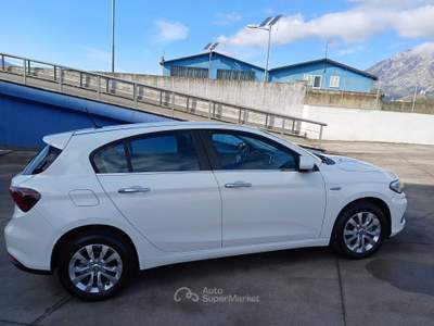 Fiat Tipo Fiat Tipo 5p 1.6 mjt Business PROMO FINANZIAMENTO Bianco usata SAN MARTINO VALLE CAUDINA