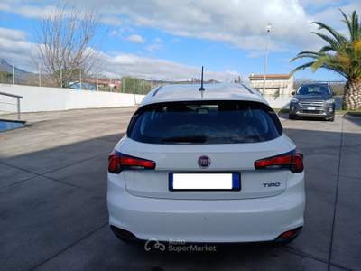 Fiat Tipo Fiat Tipo 5p 1.6 mjt Business PROMO FINANZIAMENTO Bianco usata SAN MARTINO VALLE CAUDINA