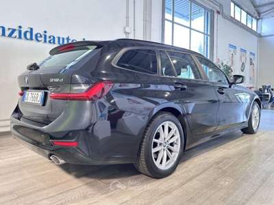 BMW Serie 3 318d 318 d 48V Touring Business Advantage AUT. Nero usata Roma
