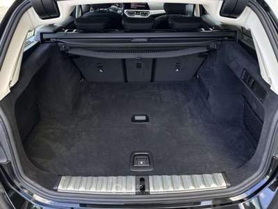 BMW Serie 3 318d 318 d 48V Touring Business Advantage AUT. Nero usata Roma
