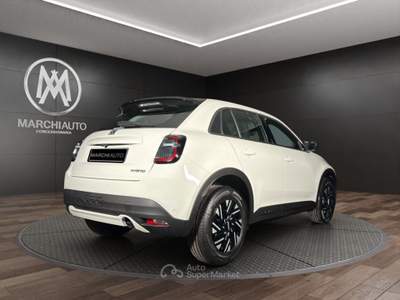 Fiat 600 Hybrid 110 CV DCT MHEV (Pack Comfort) Bianco usata Bastia Umbra