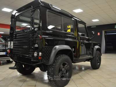 Land Rover Defender 90 2.5  300 Tdi 6 posti/pelle/ Nero usata Bozzolo
