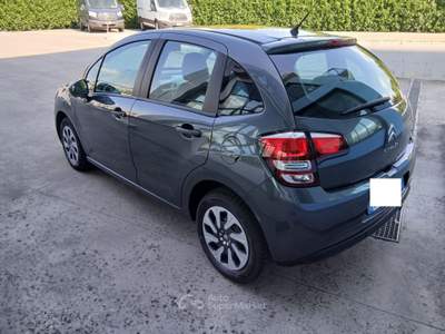 Citroen C3 Citroen C3 1.2 puretech Selection 82cv Grigio usata SAN MARTINO VALLE CAUDINA