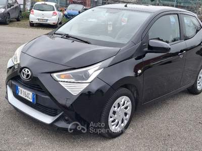 Toyota Aygo NESSUN OBBLIGO DI FINANZIAMENTO - PRONTA CONSEGNA Nero usata Pioltello