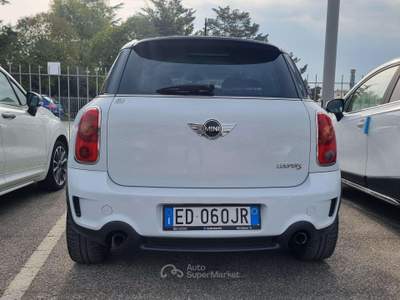 MINI Cooper Mini Countryman R60 1.6 Bianco usata Alba Adriatica