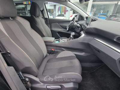 Peugeot 5008 5008 1.5 hdi Business 130cv Manuale usata Alba Adriatica