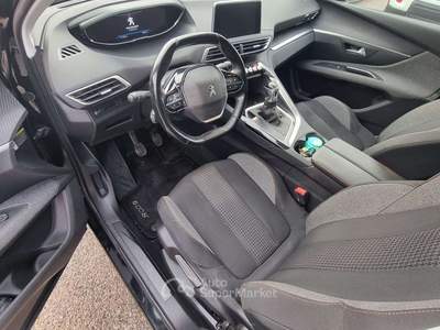 Peugeot 5008 5008 1.5 hdi Business 130cv Manuale usata Alba Adriatica