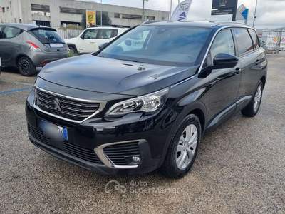 Peugeot 5008 5008 1.5 hdi Business 130cv Manuale usata Alba Adriatica